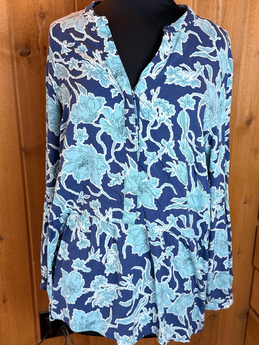 Navy Blue Floral Peplum Blouse with Light Blue Print size 12 like New